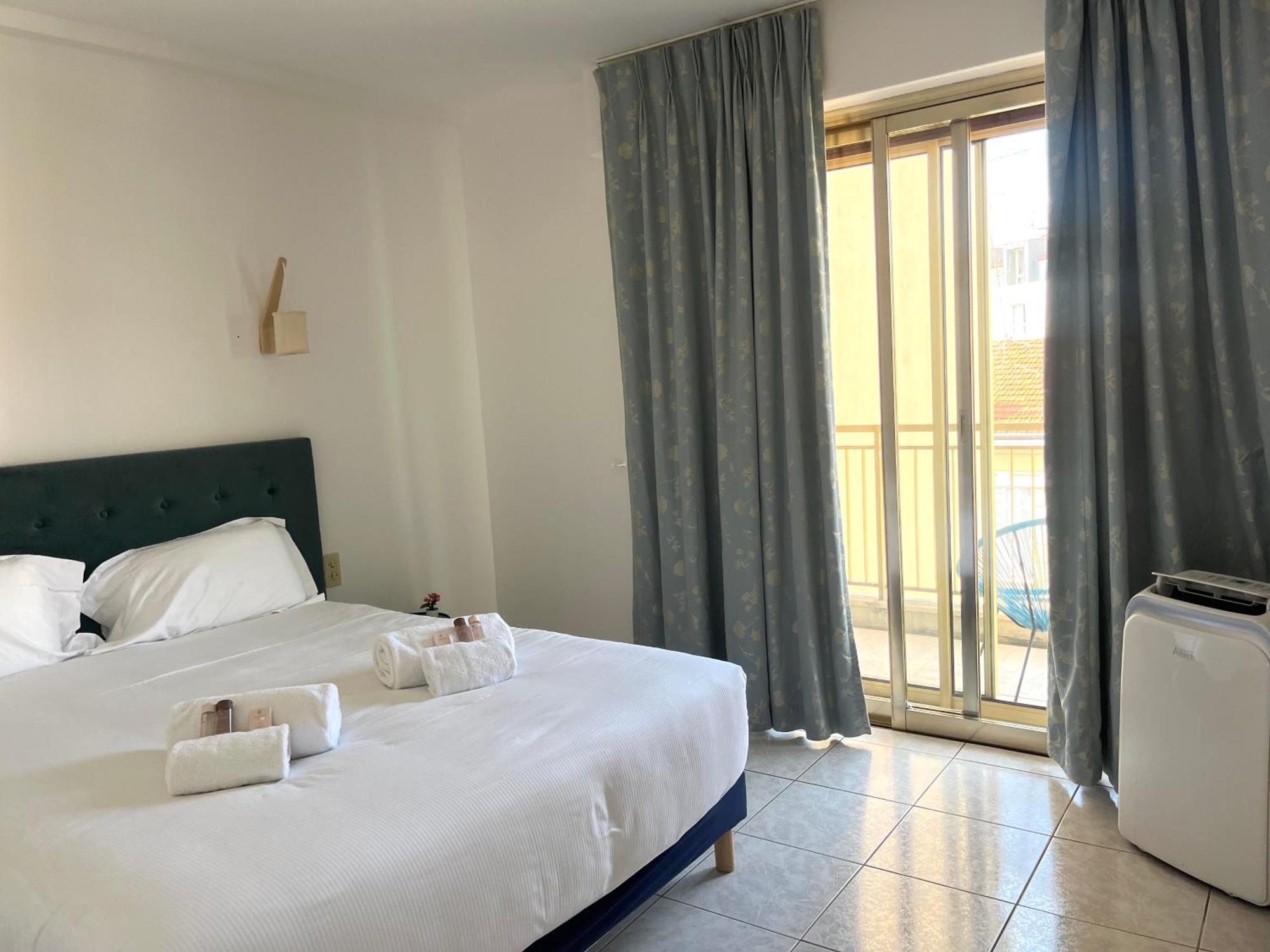 Central -300M Palais- Seaview-A/C-Wifi-Spacieux Cannes Esterno foto