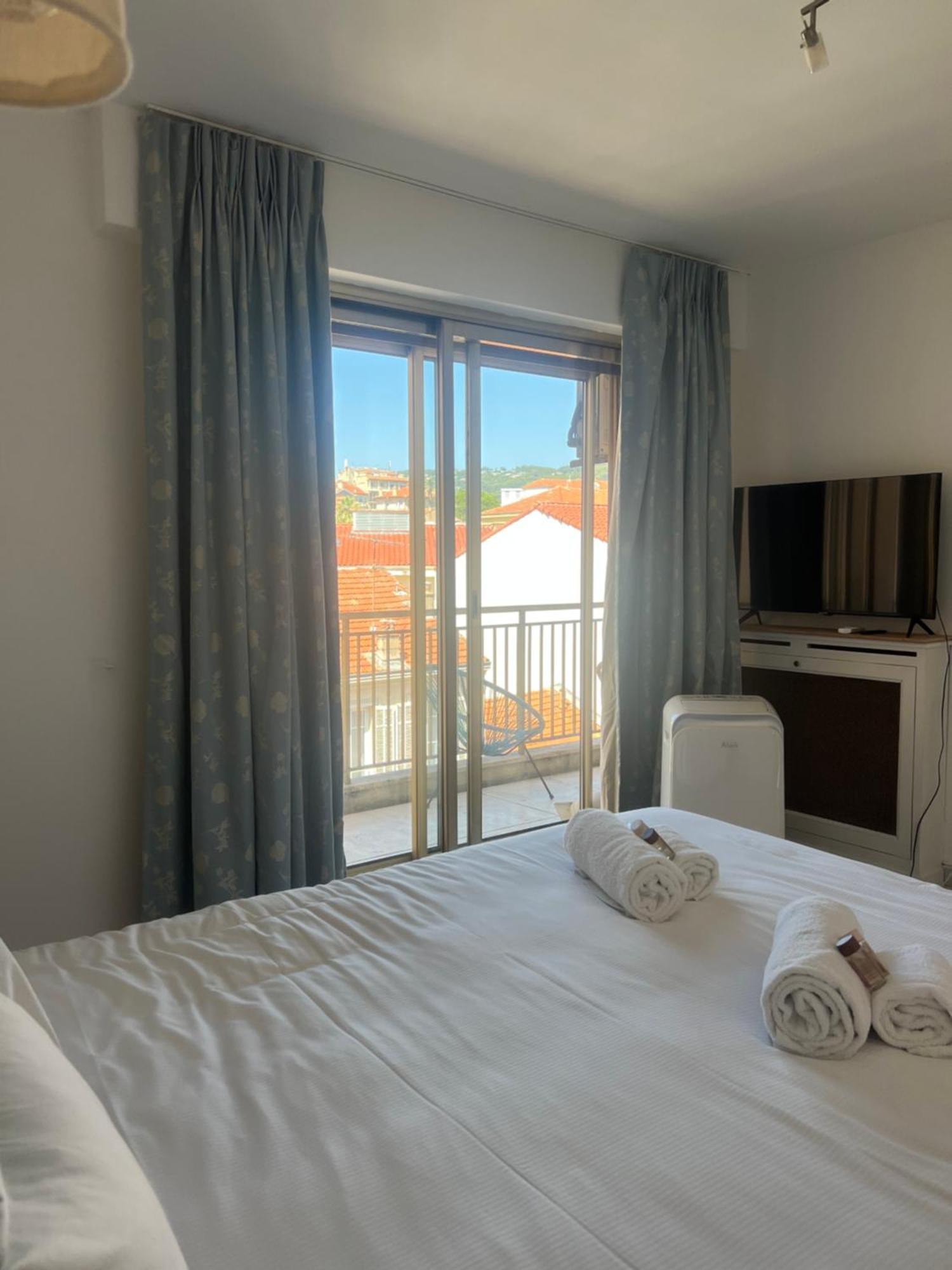 Central -300M Palais- Seaview-A/C-Wifi-Spacieux Cannes Esterno foto